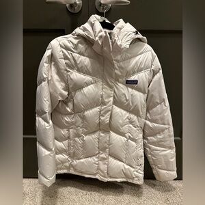 Patagonia Women's Ski Jacket - Light Gray